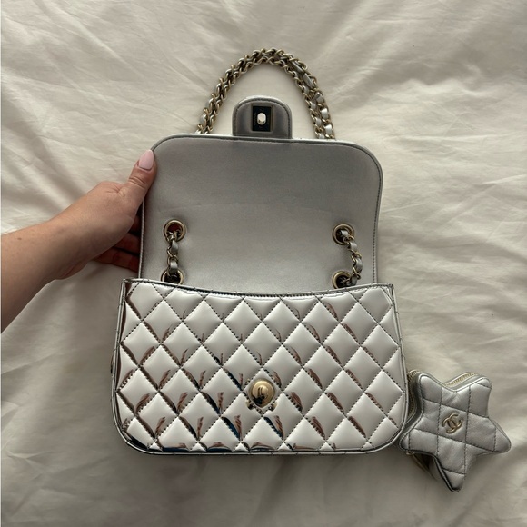 NWT 🖤 CHANEL 24C Silver Mirrored Metallic Medium Star Charm Flap Bag - Picture 12 of 16